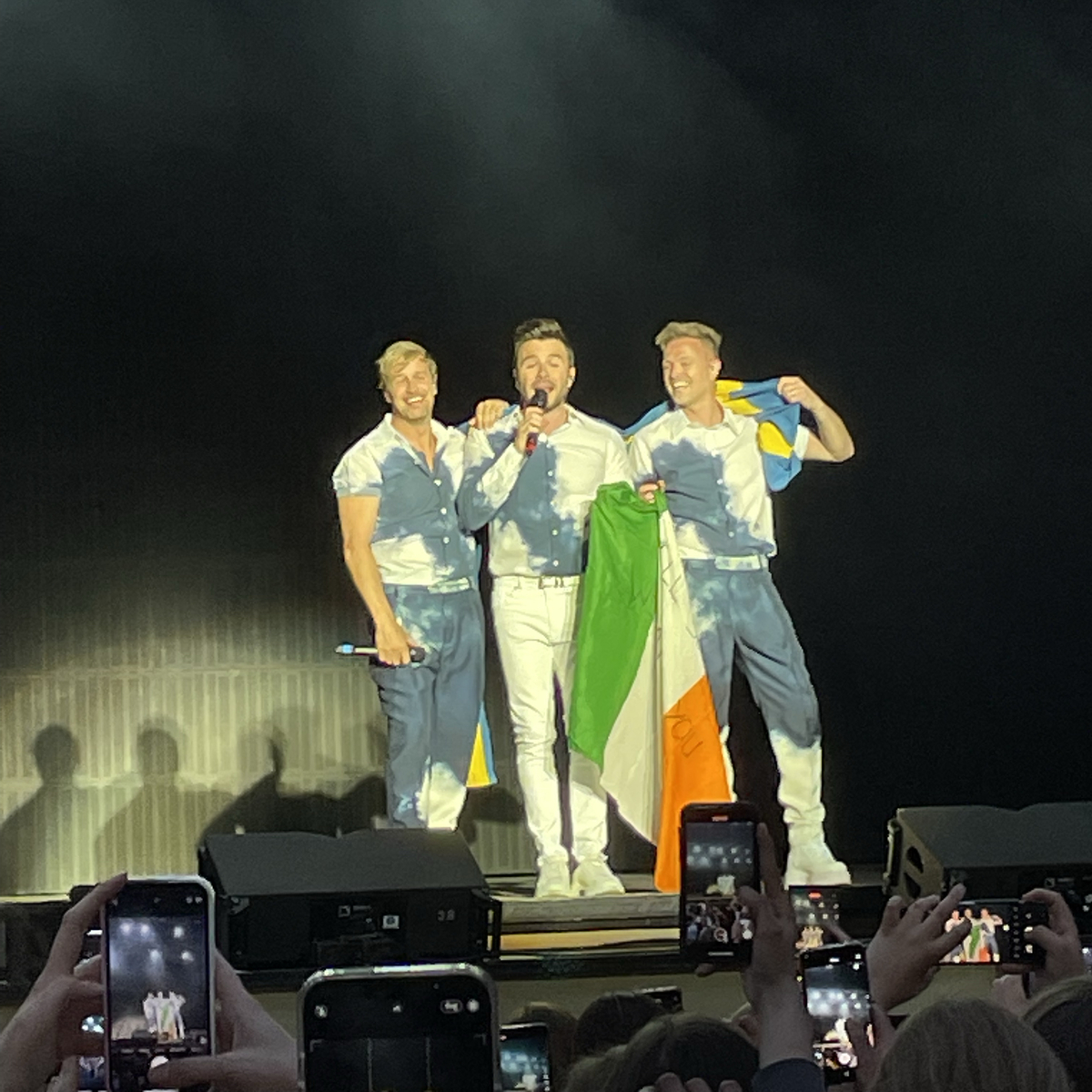 Irish pop band Westlife to tour India. Dates and other details