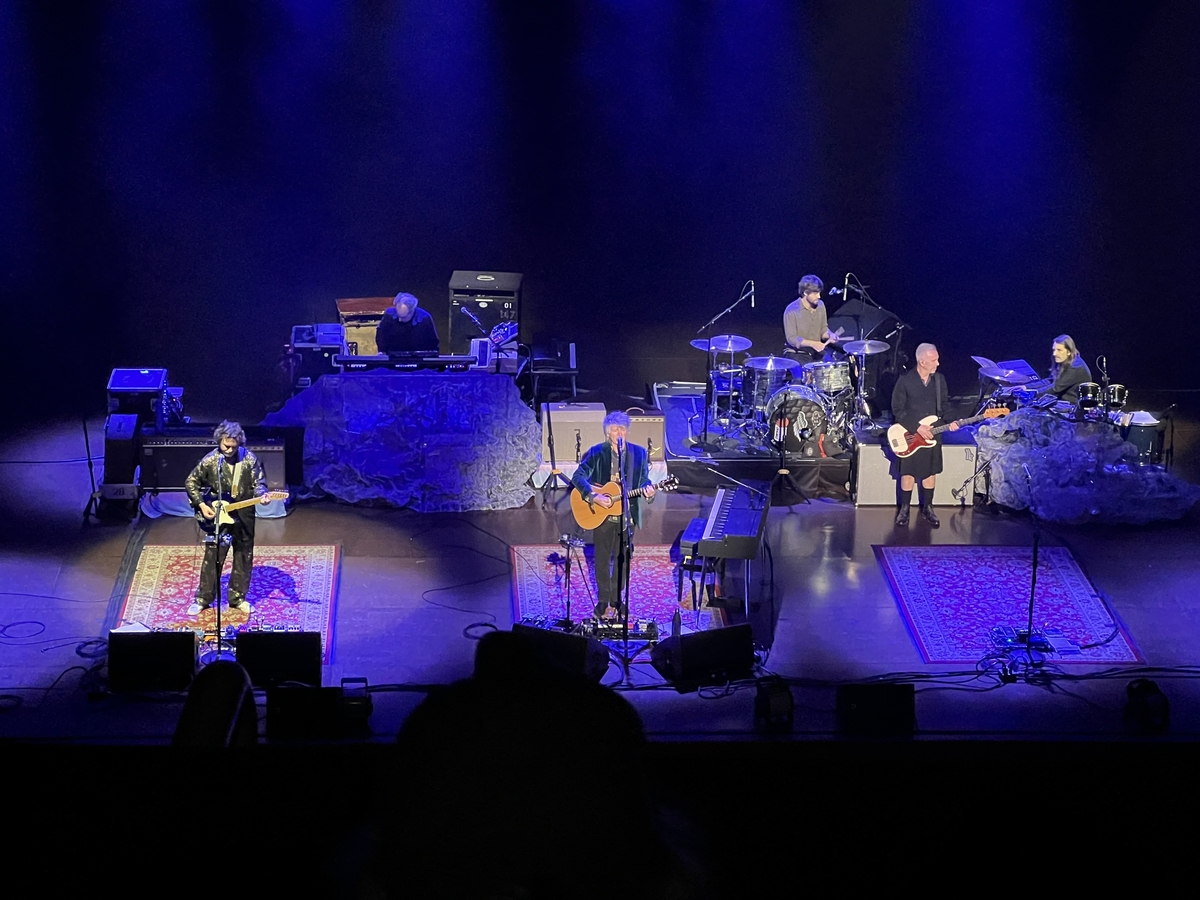 Crowded House Concert & Tour History (Updated for 2024) Concert Archives