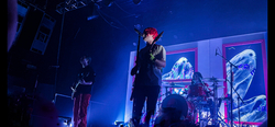 Waterparks / Hunny / Daisy Grenade on May 9, 2023 [518-small]