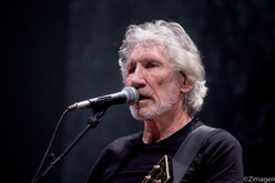 Roger Waters on Dec 4, 2018 [469-small]