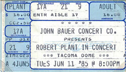 Robert Plant on Jun 11, 1985 [136-small]