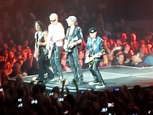 Scorpions / Queensrÿche on Sep 26, 2015 [858-small]