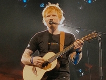 Ed Sheeran / Griff / Cat Burns on Sep 23, 2022 [263-small]