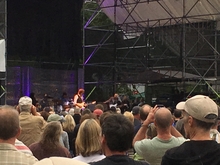 Jeff Beck / Ayron Jones on Aug 21, 2016 [487-small]
