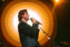 Ruel / Carlie Hanson on Jun 6, 2023 [359-small]