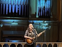 Lucy Wainwright Roche, Lucy Wainwright Roche on Jun 10, 2023 [358-small]