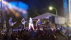 Neon Trees on Sep 5, 2015 [759-small]