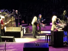 Fleetwood Mac on Nov 28, 2018 [057-small]