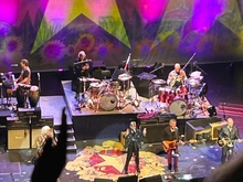 Ringo Starr And His All Starr Band (Steve Lukather, Colin Hay, Edgar Winter, Warren Ham, Hamish Stuart, Gregg Bissonette) on Jun 13, 2023 [083-small]