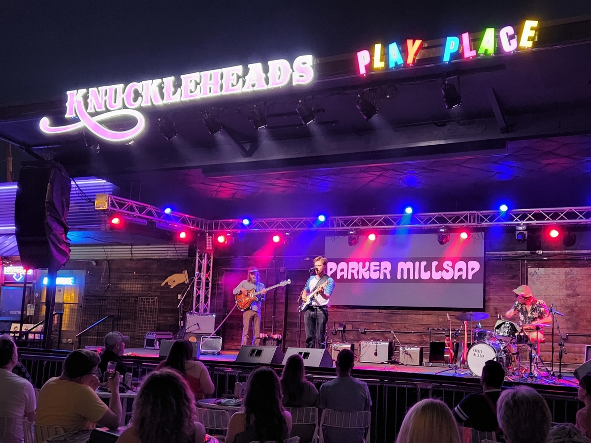 jun-03-2022-parker-millsap-at-knuckleheads-saloon-kansas-city