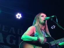 Julian Davis / Kasey Chambers / Garrett Kato on Jun 16, 2017 [930-small]