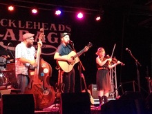 Julian Davis / Kasey Chambers / Garrett Kato on Jun 16, 2017 [933-small]