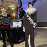 Harry Styles on Feb 1, 2023 [147-small]