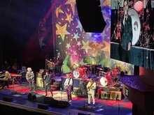 Ringo Starr And His All Starr Band on Jun 17, 2023 [627-small]