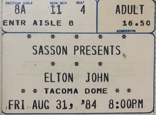 Elton John on Aug 31, 1984 [385-small]