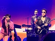 Journey / Toto on Mar 12, 2023 [567-small]