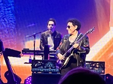 Journey / Toto on Mar 12, 2023 [570-small]