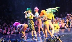 Katy Perry - Prismatic World Tour / Capital Cities on Jul 21, 2014 [694-small]
