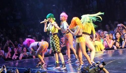 Katy Perry / Capital Cities / Ferras on Jul 21, 2014 [694-small]