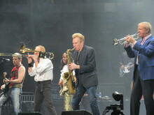 Earth, Wind & Fire / Chicago on Apr 6, 2016 [433-small]