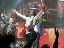 Earth, Wind & Fire / Chicago on Apr 6, 2016 [437-small]