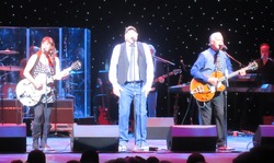 Flo & Eddie / Chuck Negron / Mark Lindsay / The Cowsills / gary puckett on Jun 24, 2016 [449-small]