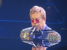 Elton John on Feb 28, 2015 [475-small]