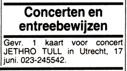 Jethro Tull on Jun 17, 1993 [020-small]
