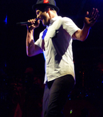 Jay-Z / Justin Timberlake / DJ Cassidy on Jul 31, 2013 [577-small]