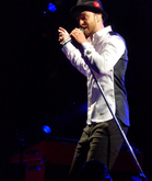Jay-Z / Justin Timberlake / DJ Cassidy on Jul 31, 2013 [590-small]