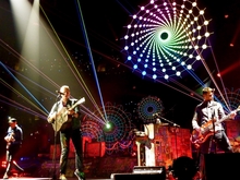 Coldplay / Metronomy / The Pierces on Apr 20, 2012 [911-small]