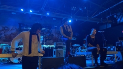 Palaye Royale / MOD SUN / Starbenders on Sep 17, 2022 [002-small]