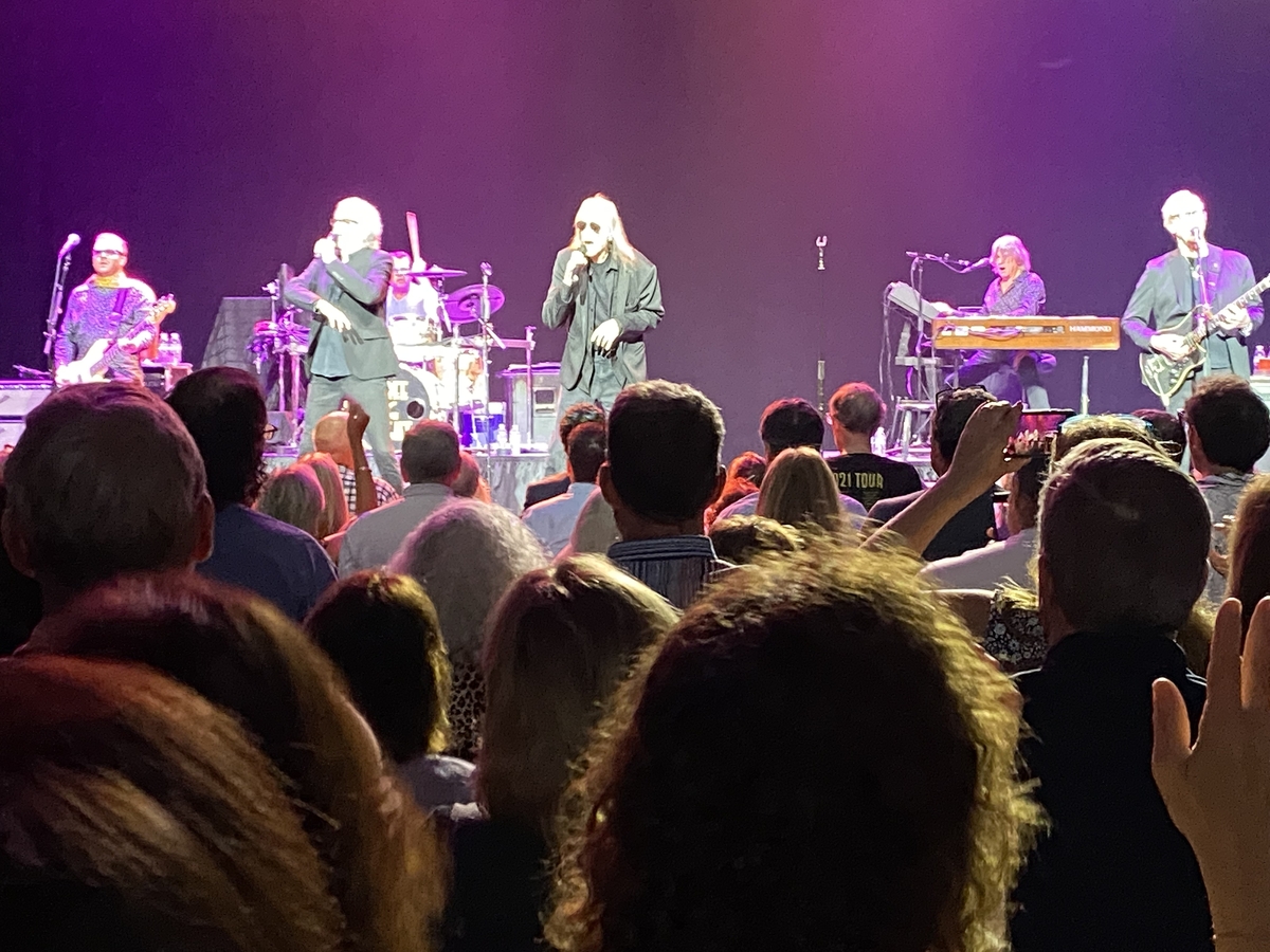 Three Dog Night Concert & Tour History (Updated for 2023) Concert