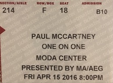 Paul McCartney on Apr 15, 2016 [395-small]