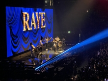 SZA / RAYE on Jun 25, 2023 [873-small]