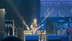 Joe Satriani on May 15, 2023 [512-small]