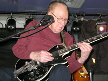 Les Paul and His Trio on Jan 5, 2009 [292-small]