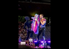 Coldplay / Caroline Alves / Griff on Jul 2, 2023 [067-small]