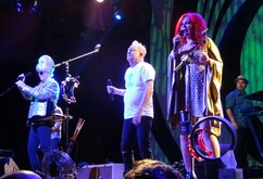 The B-52's on Jul 8, 2017 [039-small]