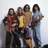 Van Halen / Autograph on Feb 9, 1984 [703-small]