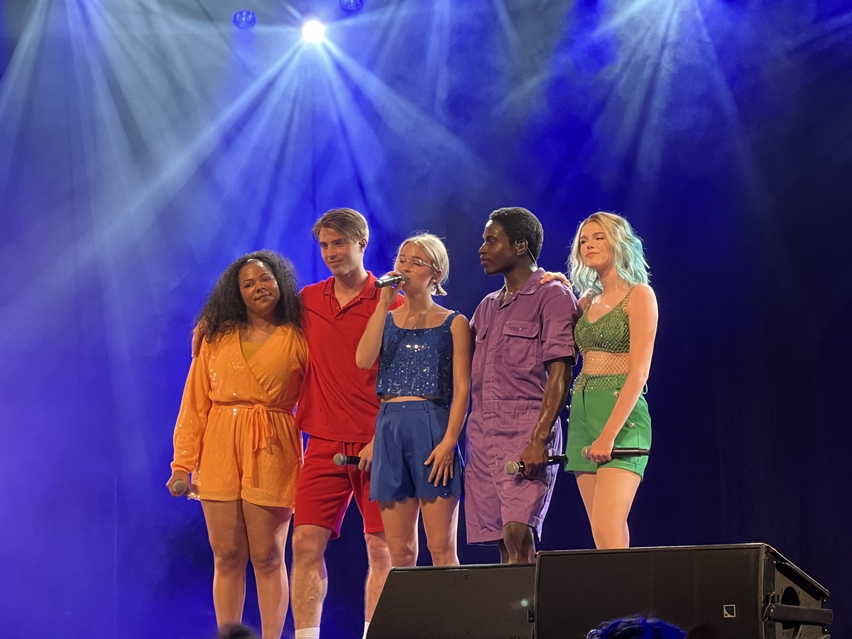 Camille Dhont Concert & Tour History (Updated for 2024) | Concert Archives