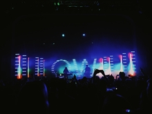 Oh Wonder / Jaymes Young on Sep 18, 2017 [285-small]