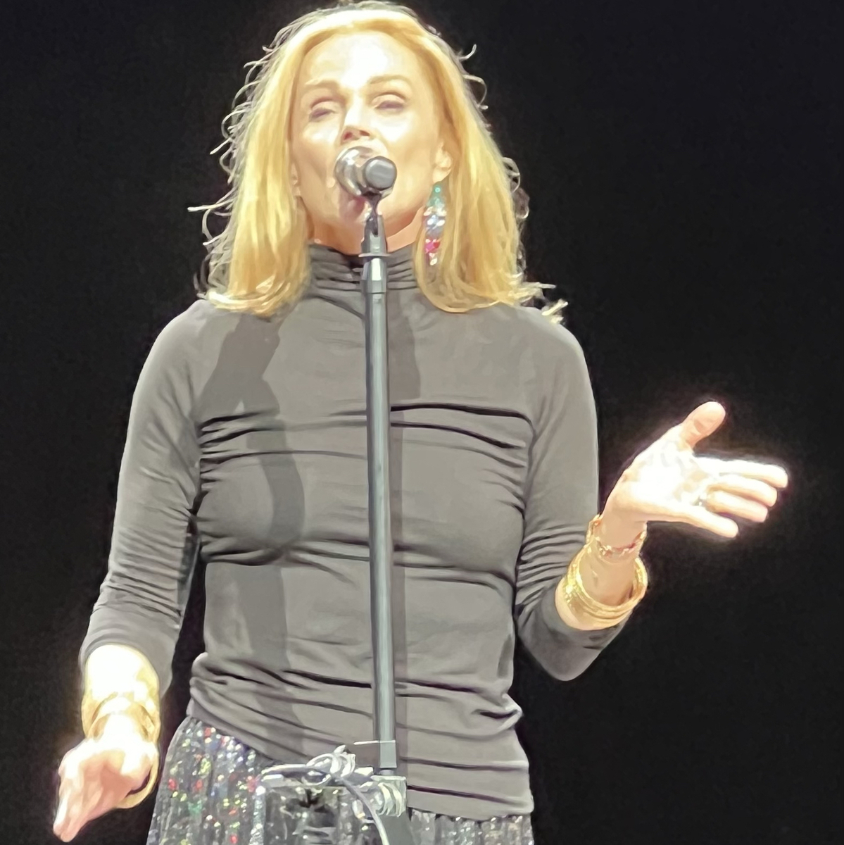 Belinda Carlisle Concert & Tour History (Updated for 2024) Concert