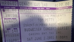 Tom Petty on Jun 2, 2001 [064-small]