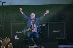 Peter Frampton plays The Sound in Clearwater, Florida on July 2, 2023, Peter Frampton on Jul 2, 2023 [525-small]