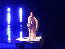 Florence + the Machine / Willie J Healey on Nov 14, 2022 [112-small]