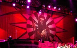 Iron Maiden / Dream Theater on Jul 17, 2010 [378-small]