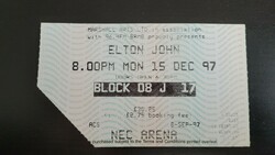 Elton John on Dec 15, 1997 [607-small]