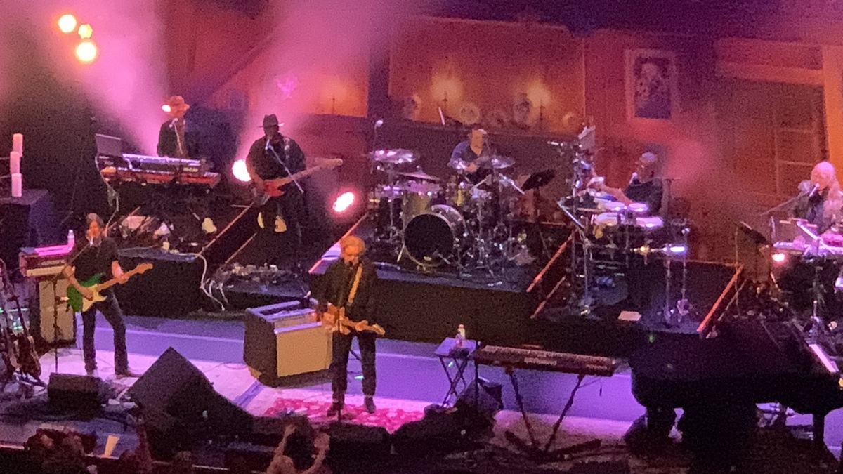 Todd Rundgren Concert & Tour History (Updated for 2023) | Concert Archives