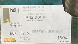 Bob Dylan on Apr 15, 2002 [652-small]